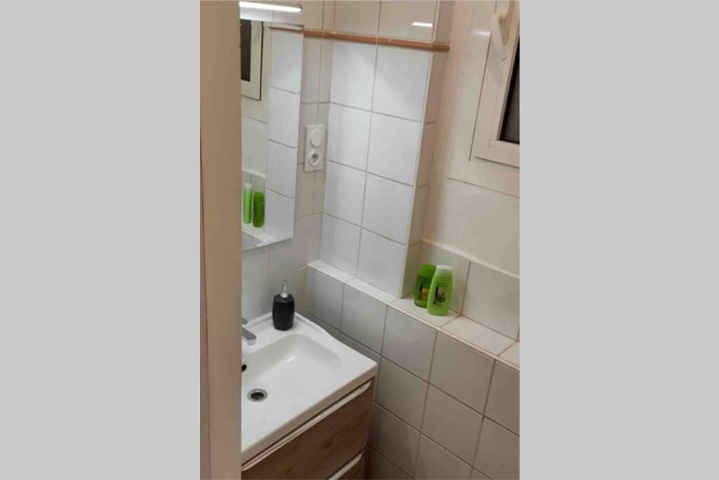 Vue Faron - Appart Cosy - Proche Telepherique/Gare Toulon Exterior foto